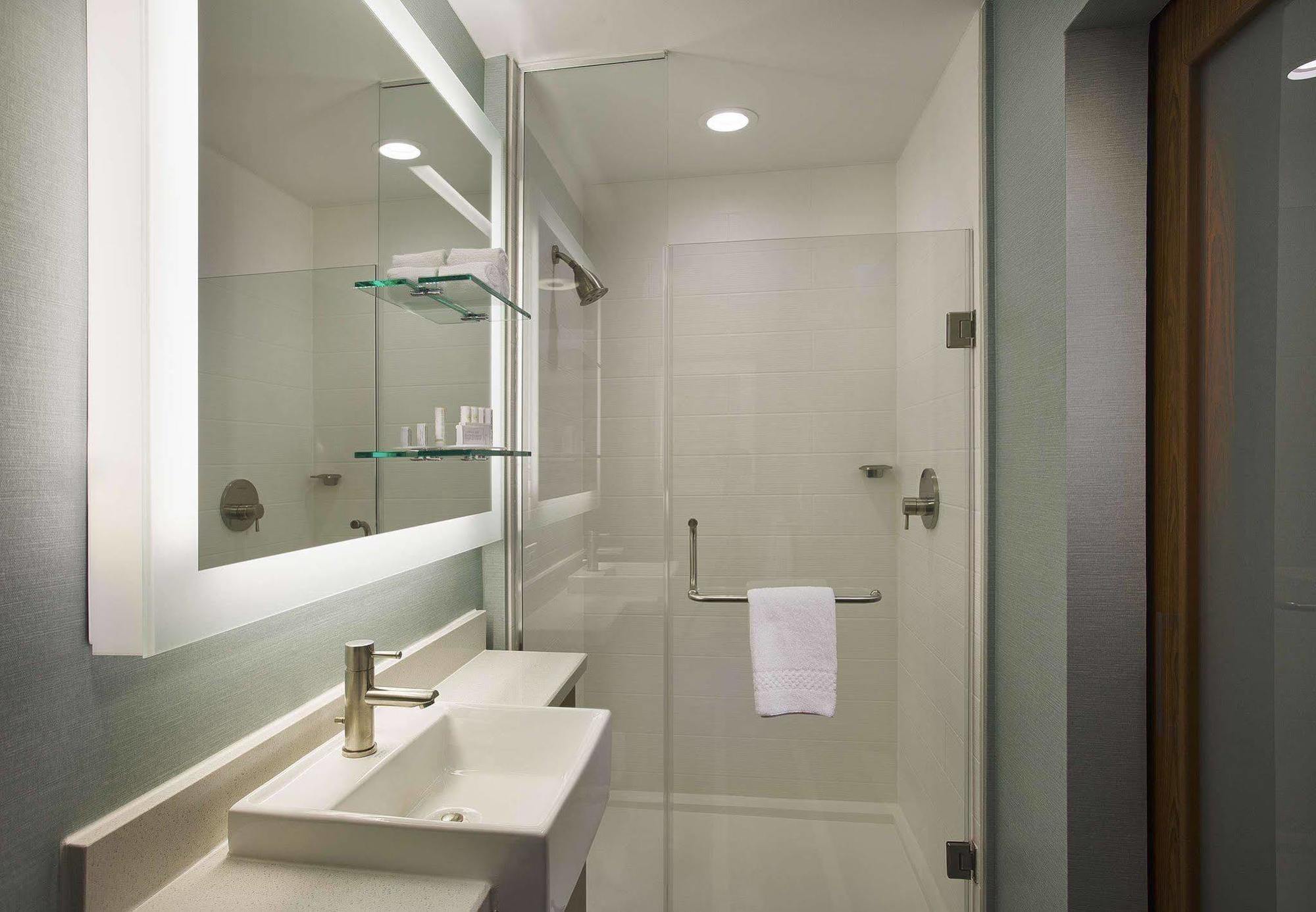 Springhill By Marriott Downtown/convention Center Houston